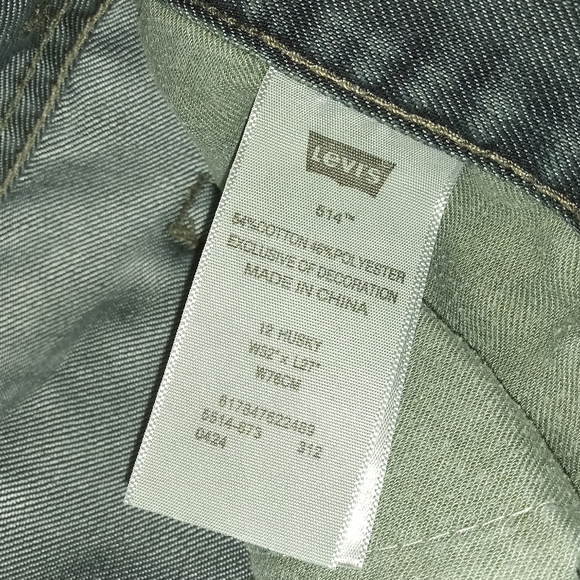 1205 Levi 514 Slim Straight Jeans - Picture 6 of 7